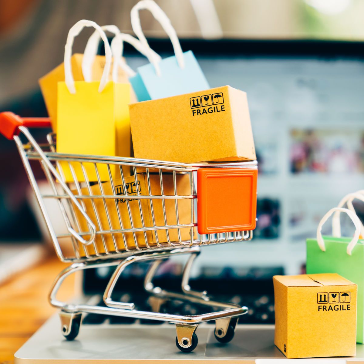 E-Commerce-Kaufmann/E-Commerce-Kauffrau E-Commerce-Kaufmann/E-Commerce-Kauffrau
